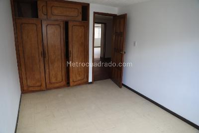 Casa de 5 alcobas en arriendo en Prado Veraniego, Bogotá, 144 m² · foto 11 de 19