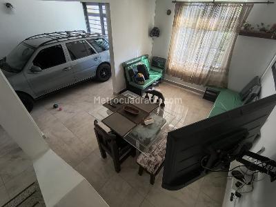 Casa de 3 alcobas en venta en Santa Ana, Ibagué, 105 m² · foto 10 de 18