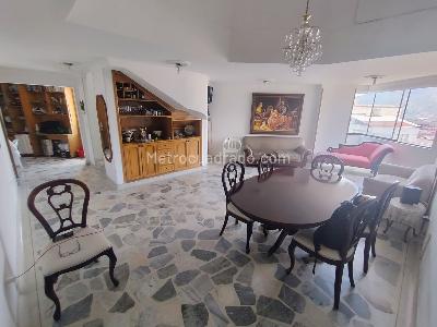 Apartamento de 4 alcobas en venta en Pueblo Nuevo, Ibagué, 200 m² · foto 3 de 18