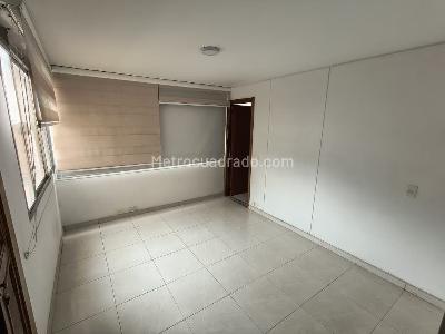 Apartamento de 5 alcobas en venta en Centro, Ibagué, 145 m² · foto 2 de 18