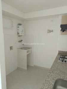 Apartamento de 2 alcobas en venta en La Pola, Ibagué, 49 m² · foto 12 de 17