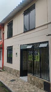 Casa de 4 alcobas en venta en Santa Ana, Ibagué, 120 m² · foto 2 de 12