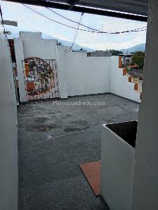 Casa de 5 alcobas en venta en La Francia, Ibagué, 82 m² · foto 14 de 17