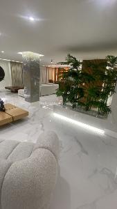 Apartamento de 5 alcobas en venta en La Carolina, Bogotá, 402 m² · foto 2 de 20