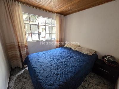 Casa de 5 alcobas en venta en Prado Pinzon, Bogotá, 240 m² · foto 13 de 20