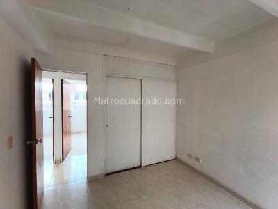 Apartamento de 3 alcobas en arriendo en Santa Helena, Bogotá, 56 m² · foto 5 de 12