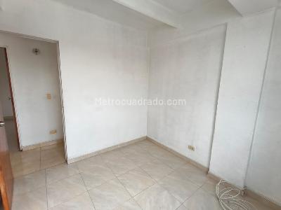 Apartamento de 3 alcobas en arriendo en Santa Helena, Bogotá, 56 m² · foto 9 de 12