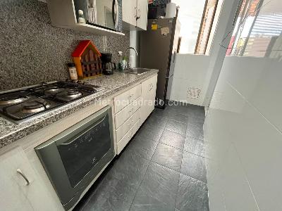 Apartamento en venta en El Batan, Bogotá · foto 8 de 20