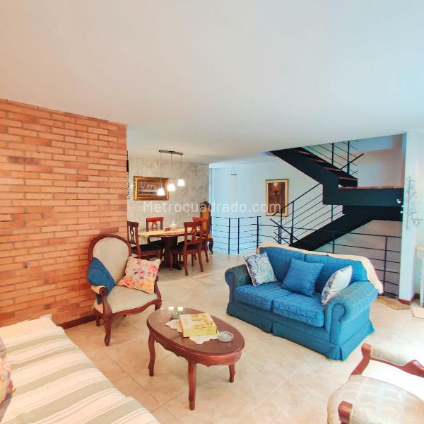 Casa – Medellín, El Poblado - Vista 2