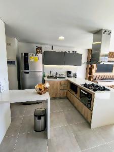 Apartamento de 2 alcobas en venta en Poblado Ciudad Del Rio, Medellín, 87 m² · foto 3 de 20