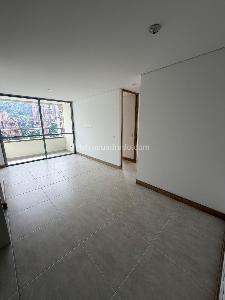 Apartamento de 2 alcobas en venta en Poblado Ciudad Del Rio, Medellín, 74 m² · foto 4 de 20