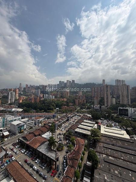 Apartamento en Venta, POBLADO CIUDAD DEL RIO, Medellín - Más
