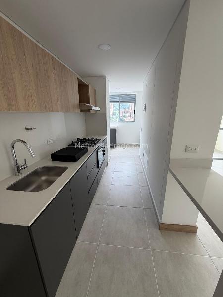 Apartamento en Venta, POBLADO CIUDAD DEL RIO, Medellín - Vista 4