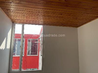 Apartamento de 3 alcobas en venta en San Jose De Fontibon, Bogotá, 60 m² · foto 12 de 20