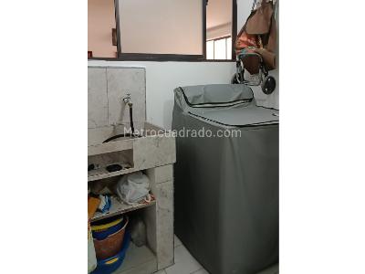 Apartamento de 3 alcobas en venta en Laureles, Medellín, 121 m² · foto 5 de 11