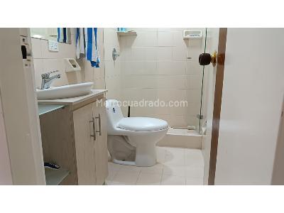 Apartamento de 3 alcobas en venta en Laureles, Medellín, 121 m² · foto 7 de 11