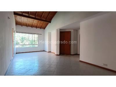 Apartamento de 4 alcobas en venta en La Almeria, Medellín, 113 m² · foto 3 de 20