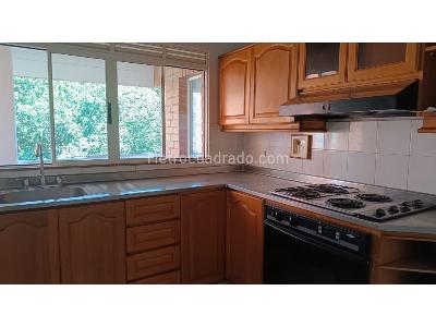Apartamento de 4 alcobas en venta en La Almeria, Medellín, 113 m² · foto 4 de 20