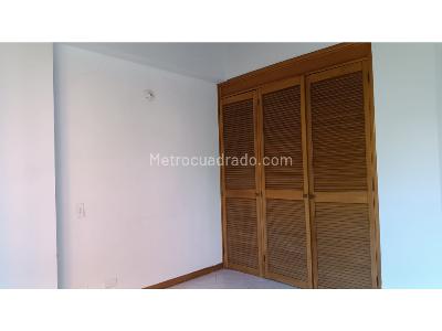 Apartamento de 4 alcobas en venta en La Almeria, Medellín, 113 m² · foto 13 de 20