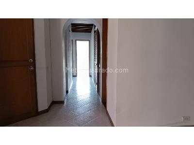 Apartamento de 4 alcobas en venta en La Almeria, Medellín, 113 m² · foto 19 de 20