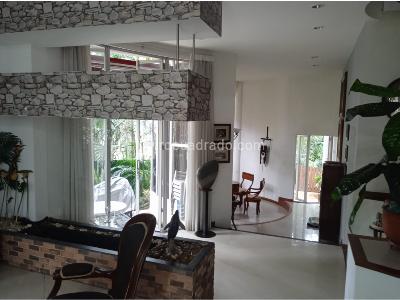Casa de 5 alcobas en venta en Cortijo De Sabaneta, Sabaneta, 440 m² · foto 3 de 20