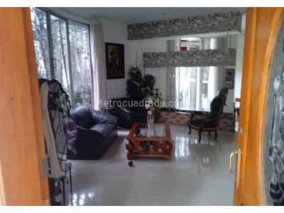 Casa de 5 alcobas en venta en Cortijo De Sabaneta, Sabaneta, 440 m² · foto 4 de 20