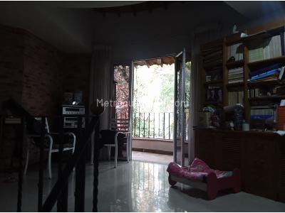 Casa de 5 alcobas en venta en Cortijo De Sabaneta, Sabaneta, 440 m² · foto 10 de 20