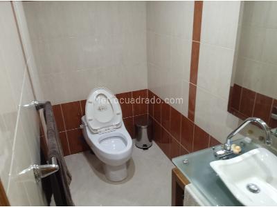 Casa de 5 alcobas en venta en Cortijo De Sabaneta, Sabaneta, 440 m² · foto 15 de 20