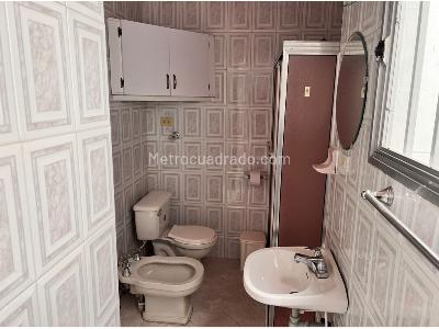 Casa de 5 alcobas en venta en Prado Centro Medellin, Medellín, 211 m² · foto 12 de 15