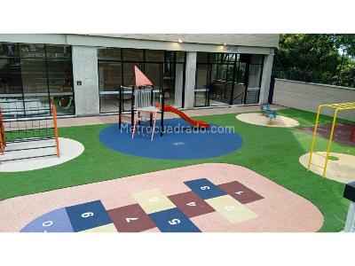 Apartamento de 3 alcobas en venta en El Poblado, Medellín, 87 m² · foto 11 de 20
