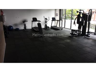 Apartamento de 3 alcobas en venta en El Poblado, Medellín, 87 m² · foto 13 de 20