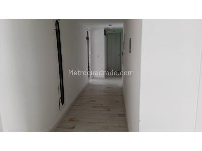 Apartamento de 3 alcobas en venta en El Poblado, Medellín, 87 m² · foto 15 de 20