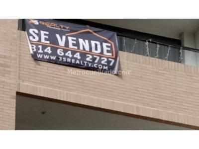 Apartamento de 3 alcobas en venta en El Poblado, Medellín, 87 m² · foto 3 de 20