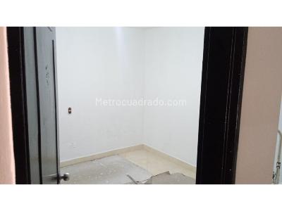 Casa de 5 alcobas en venta en Primavera, Envigado, 197 m² · foto 13 de 14