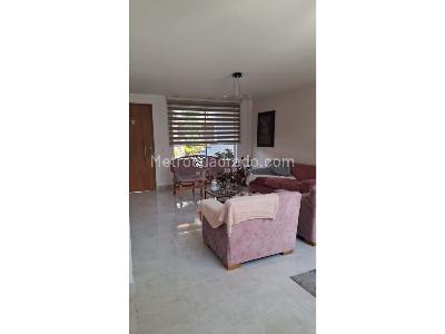 Casa de 5 alcobas en venta en Cataluña, Sabaneta, 237 m² · foto 19 de 20