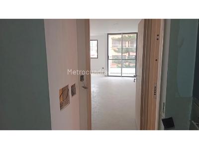 Apartaestudio en venta en Laureles, Medellín, 44 m² · foto 4 de 19