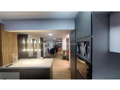 Apartamento de 4 alcobas en venta en Laureles, Medellín, 140 m² · foto 9 de 20