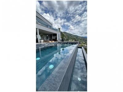 Casa de 5 alcobas en venta en Las Palmas, Envigado, 1600 m² · foto 4 de 20