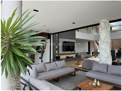 Casa de 5 alcobas en venta en Las Palmas, Envigado, 1600 m² · foto 5 de 20