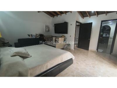 Casa de 5 alcobas en venta en La Doctora, Sabaneta, 120 m² · foto 10 de 20