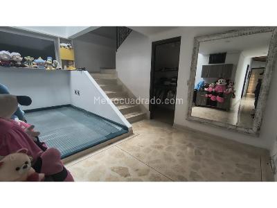 Casa de 5 alcobas en venta en La Doctora, Sabaneta, 120 m² · foto 16 de 20