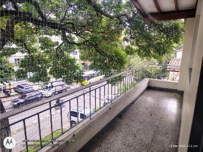 Casa de 5 alcobas en venta en Belen Rosales, Medellín, 176 m² · foto 4 de 20