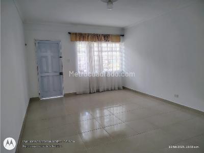 Casa de 5 alcobas en venta en Belen Rosales, Medellín, 176 m² · foto 9 de 20