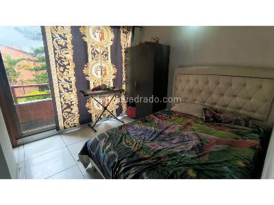 Casa de 3 alcobas en venta en Camino Verde, Envigado, 45 m² · foto 5 de 13