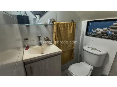 Casa de 3 alcobas en venta en Camino Verde, Envigado, 45 m² · foto 8 de 13