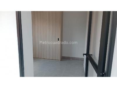 Apartamento de 3 alcobas en venta en La Castellana, Medellín, 90 m² · foto 6 de 20