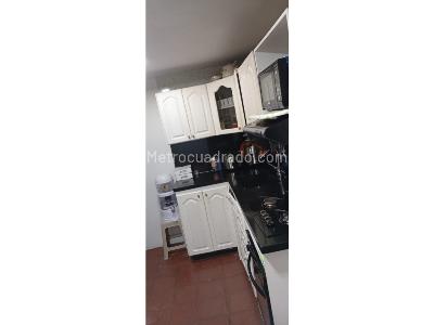 Casa de 5 alcobas en venta en Cataluña La Milagrosa, Medellín, 44 m² · foto 10 de 20