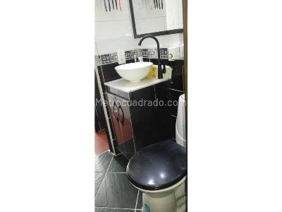 Casa de 5 alcobas en venta en Cataluña La Milagrosa, Medellín, 44 m² · foto 15 de 20
