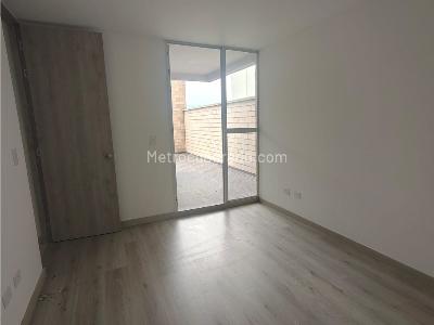 Apartamento de 3 alcobas en venta en Sabaneta, Sabaneta, 47 m² · foto 6 de 14
