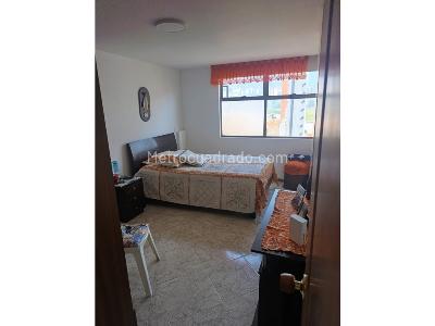 Apartamento de 3 alcobas en venta en Holanda, Sabaneta, 87 m² · foto 10 de 20